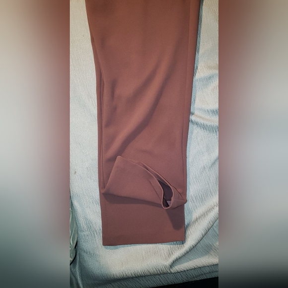 Express mauve sleeveless jumpsuit - Picture 5 of 5